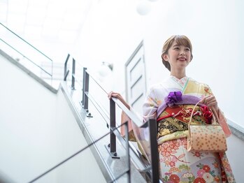 tiara レンタル着物・着付け【ティアラ】の写真/【摂津市/上新庄】番組での利用実績あり◎プロによる着付け～ヘアセットまでプロがトータルプロデュース♪