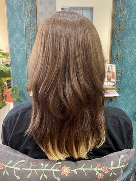 美髪 ヘアサロン(美髪 Hair salon) ウルフカット