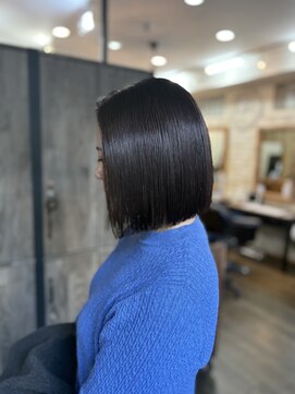 美容室ポール 西葛西店(PAUL) 切りっぱなしボブ 透明感カラー 前下りボブ ぱっつんボブ