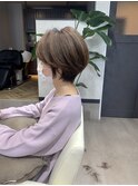 大人女性の丸みショートカット