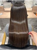 縮毛矯正で自分史上最高の艶髪へ★