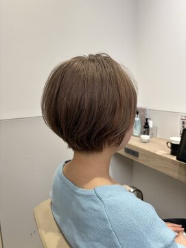 リブランド 銀座(REBRAND) スッキリ丸みショート/アッシュベージュカラー