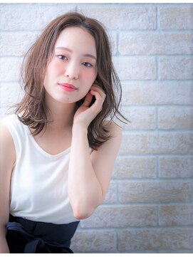 ソア 武蔵小杉(SOAR) 大人かわいい無造作カールとデザインカラー小顔ボブディ