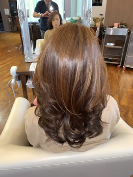 ヘアープロデュース ア ラ モード(Hair Produce A La Mode) 美彩カラー(ハニートラスト)