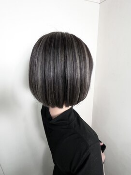 ドライブ(drive) グレー系バレイヤージュ