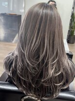 ヴィフ 大船(VIF)&nbsp;レイヤーカット/バレイヤージュ/ココアベージュ/大船駅/大船鎌倉