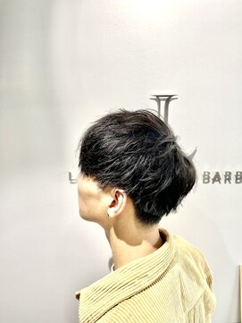 リバティシェアバーバー 銀座(LIBERTY SHARE BARBER) 【大人気】メンズマッシュ/2ブロック/東銀座/〈銀座〉理容室