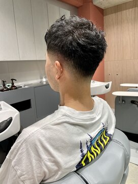 エメン(EMEN) フェードベリショ　担当土井