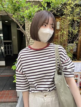 ネルケ 立川(nelke) パツっとラインボブベージュこなれミディ20代30代40代