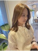 顔まわりレイヤー 韓国風 ミディアムレイヤー
