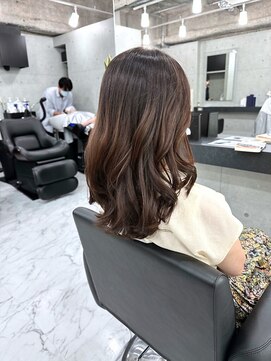 エンディアリング 東銀座(Endearing) ウルフ/マチルダボブ/ピンクベージュ/インナーグレージュ/東銀座