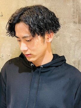 アルフレッド 平針店(alfRed) センターパート　ツーブロック　ツイストスパイラルパーマ