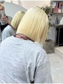 blond bob