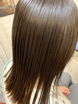 ロマンヤカタ ファース(ROMAN YAKATA fars) 髪質改善　うるさらストレート　艶髪@田代7/29