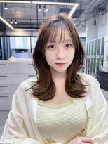 ファンナギンザ(FaNNa ginza)&nbsp;くびれヘア/レイヤー/韓国ヘア/シースルーバング/ベージュ