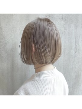 ムア(mua) 【mua/鳳/ハイトーンボブ】