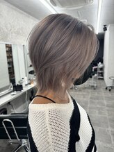 トラック 千葉(truck) ウルフショートヘアiイメチェンバレイヤージュ