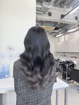 アライブ ハラジュク(ALIVE harajuku) 【ALIVE yu-ki 自然な繋がりのグラデーションカラー】