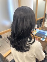 リュクスバトーバイトリコ 船橋南口店(Luxe BATEAU by tricot) アッシュグレージュ