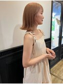 大人シアーベージュミニウルフボブミディアムレイヤー