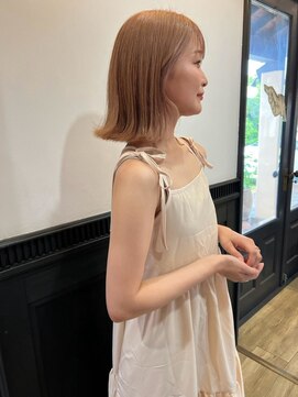 穀雨(Kokuu) 大人シアーベージュミニウルフボブミディアムレイヤー