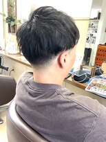 コアフィールフィス(COIFFURE fils) 【見附 今町】フェードカット ツーブロックアップバング