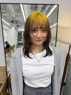 シカ(sica) イエロールーツとレイヤーカット!!!