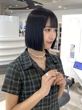 エアー 青山(AIR) 前下がり切りっぱなしミニボブシースルーバング黒髪