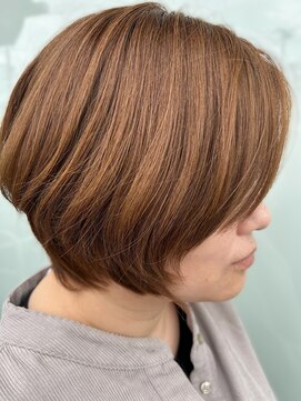 プラーナ 尾崎店 大人フェミニンショート