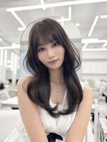 アマトウキョウスマートサロン(AMA TOKYO×Smart Salon)&nbsp;ヘーゼルベージュ　ブリーチなし　レイヤーカット　海外風
