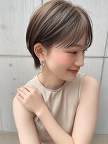 トワ 仙台店(toi)&nbsp;【レイヤー】オリーブベージュ・ショートボブ・イルミナカラー