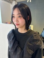 アム(amu)&nbsp;長め前髪/顔まわりカット/髪質改善酸性ストレート/くびれボブ