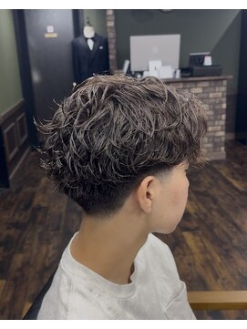 メゾンフォーメン(Maison for men) テーパーフェード/ラルフサーフ/ラルフカール