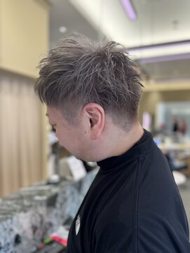 アース 新庄店(EARTH) グレージュカラー