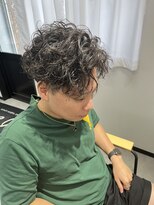 ワンス(once)&nbsp;メンズスパイラルパーマ