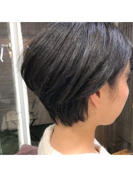 アンフィドットドゥルドゥ(AnFye.dueldo) 【AnFye.dueldo】簡単スタイリングショートカット