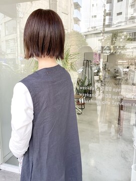 エマ 中山店(EMMA) 切りっぱなしボブ　ブラウンカラー　ミニボブ