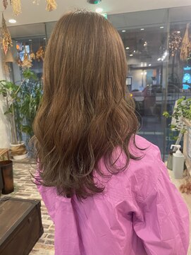 マァロ(malo.) ブリーチなしベージュ