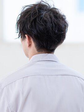 ヴィアラ 自由が丘(VIALA) 【VIALA 自由が丘】センターパート×ニュアンスパーマ