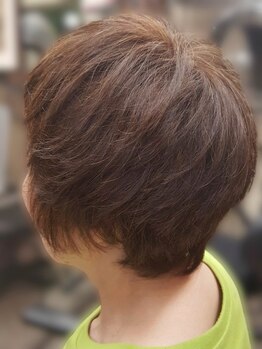 ヘアースタジオエイブルの写真/顔周りのカットで印象が変わる。ベテランスタイリストの高い技術で、あなたの魅力を最大限に引き出します。