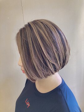 バランシア(BALANSIA) ハイライトボブ