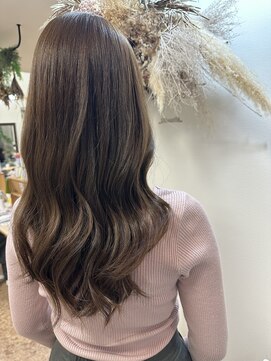 シルエット 美容室 【冬カラー】ラテベージュ