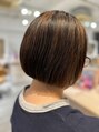ヘアー アーキ(HAIR ARCHI) ミニボブ可愛らしい丸みのあるプツッと切っぱなしボブ