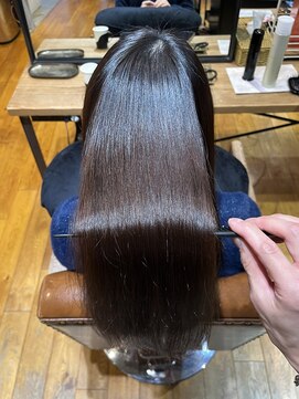 キャンバス 川崎(canvas.) 髪質改善 縮毛矯正 ケアストレート 2枚目ビフォー/ 川崎【窪田】