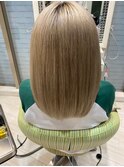ハイトーンホワイトブロンド