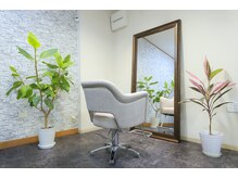 シユン(Si-yoon)の雰囲気(2席の離れた空間でプライベートな時間を過ごせます。)