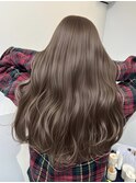 ヘーゼルベージュ　ブリーチなし　レイヤーカット　海外風