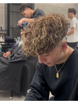 イーラ アメ村店(era) スペインカール