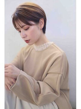 ムウ 難波(MOU) クールショートボブ前髪イメチェンピンクベージュ30代40代50代