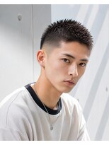 バグズ(Baguz) スキンフェードフェザーベリーショートアップバング爽やか